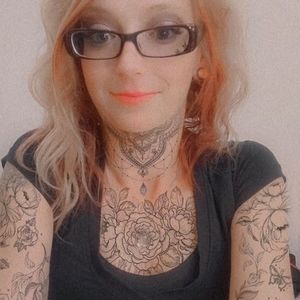 Meet your Posher, Brittney